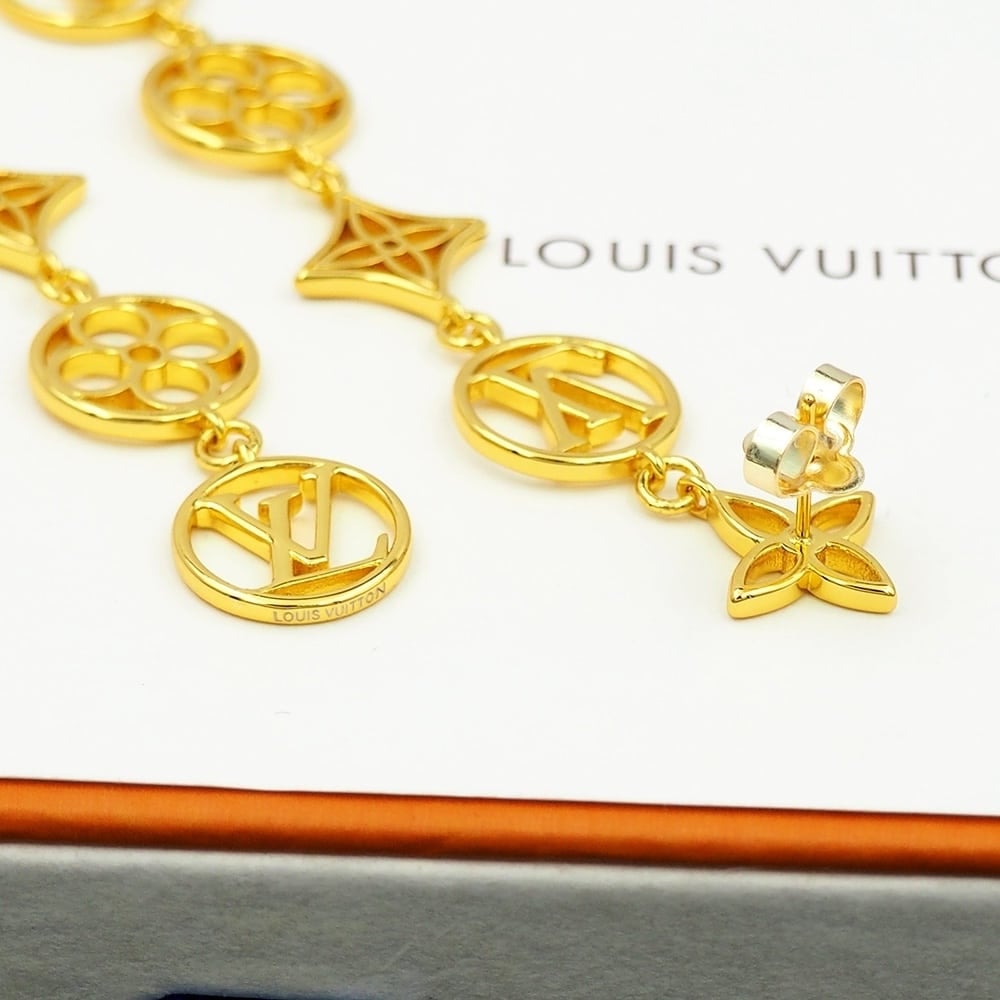 Louis Vuitton LV Lace Earrings Gold M01072
