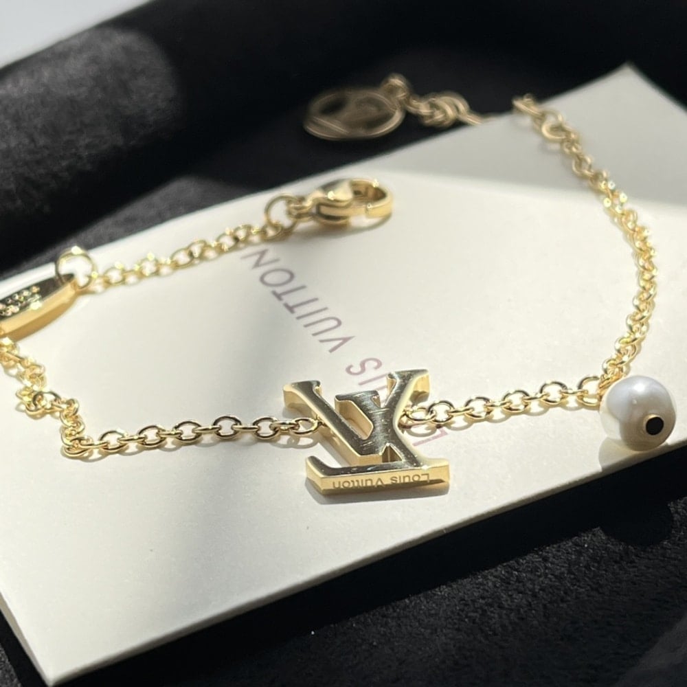Louis Vuitton LV Iconic Louisa Bracelet M1450A