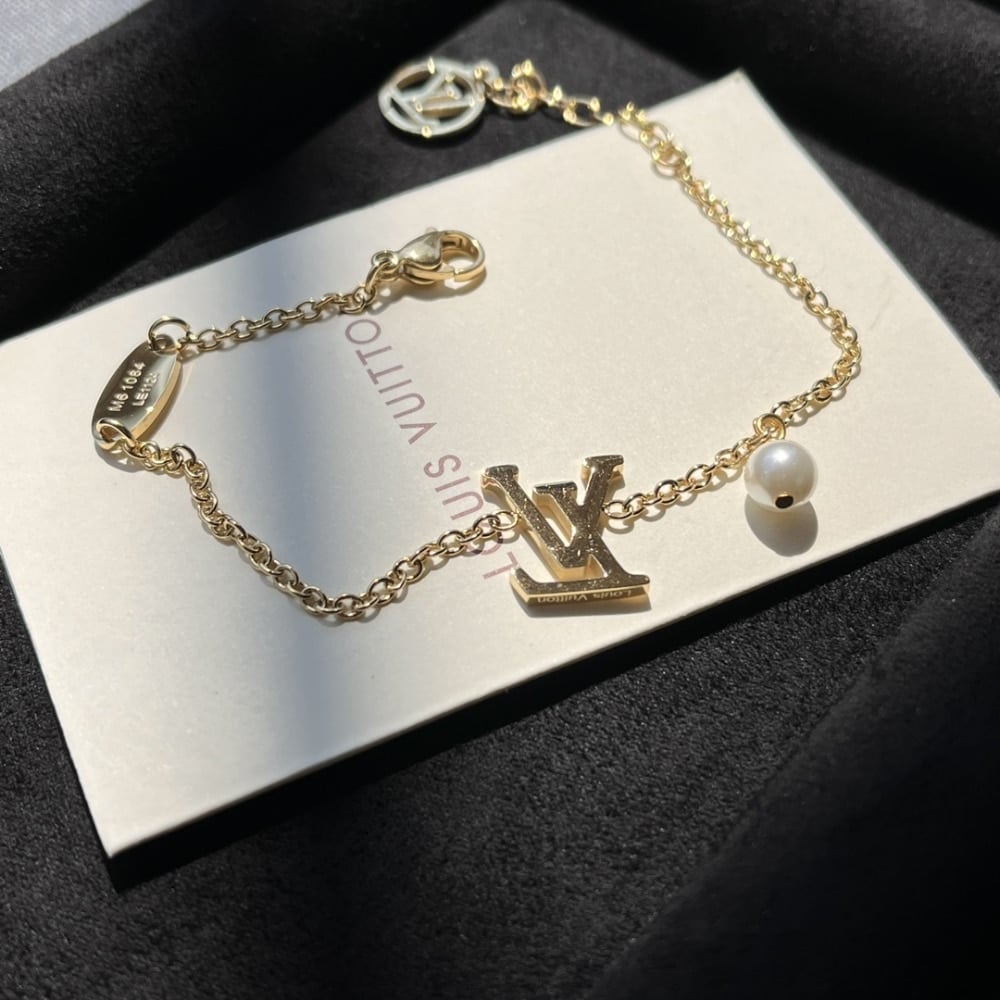 Louis Vuitton LV Iconic Louisa Bracelet M1450A
