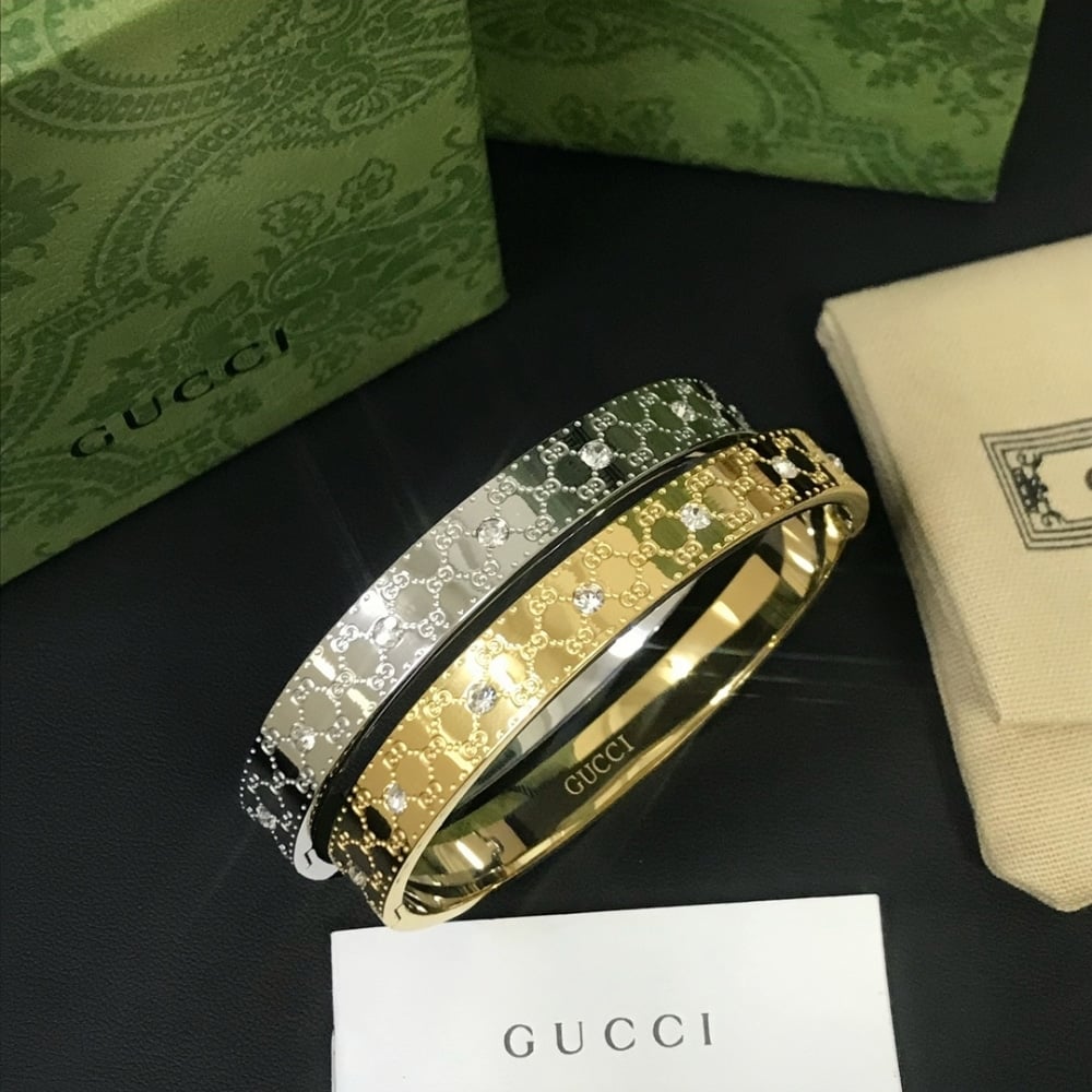Gucci Cuff Bracelet Gold 8Mm