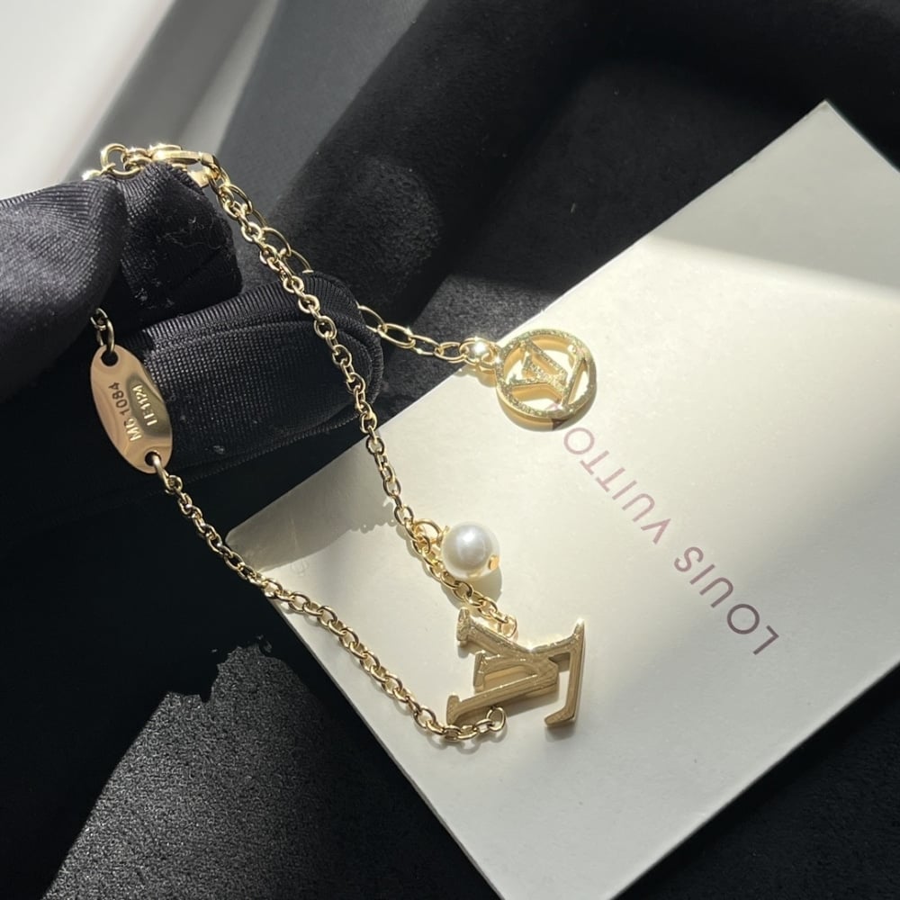 Louis Vuitton LV Iconic Louisa Bracelet M1450A