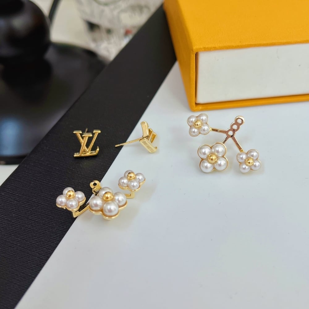 Louis Vuitton LV Floragram Earrings White Gold
