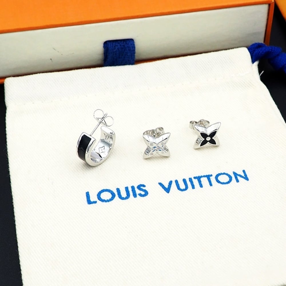 Louis Vuitton LV Spike Earrings Silver M01718