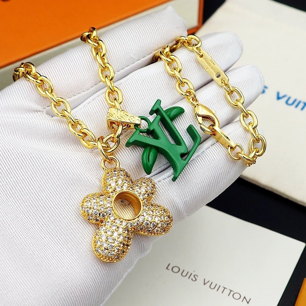 Louis Vuitton LV Blooming Necklace Gold With Green M01867