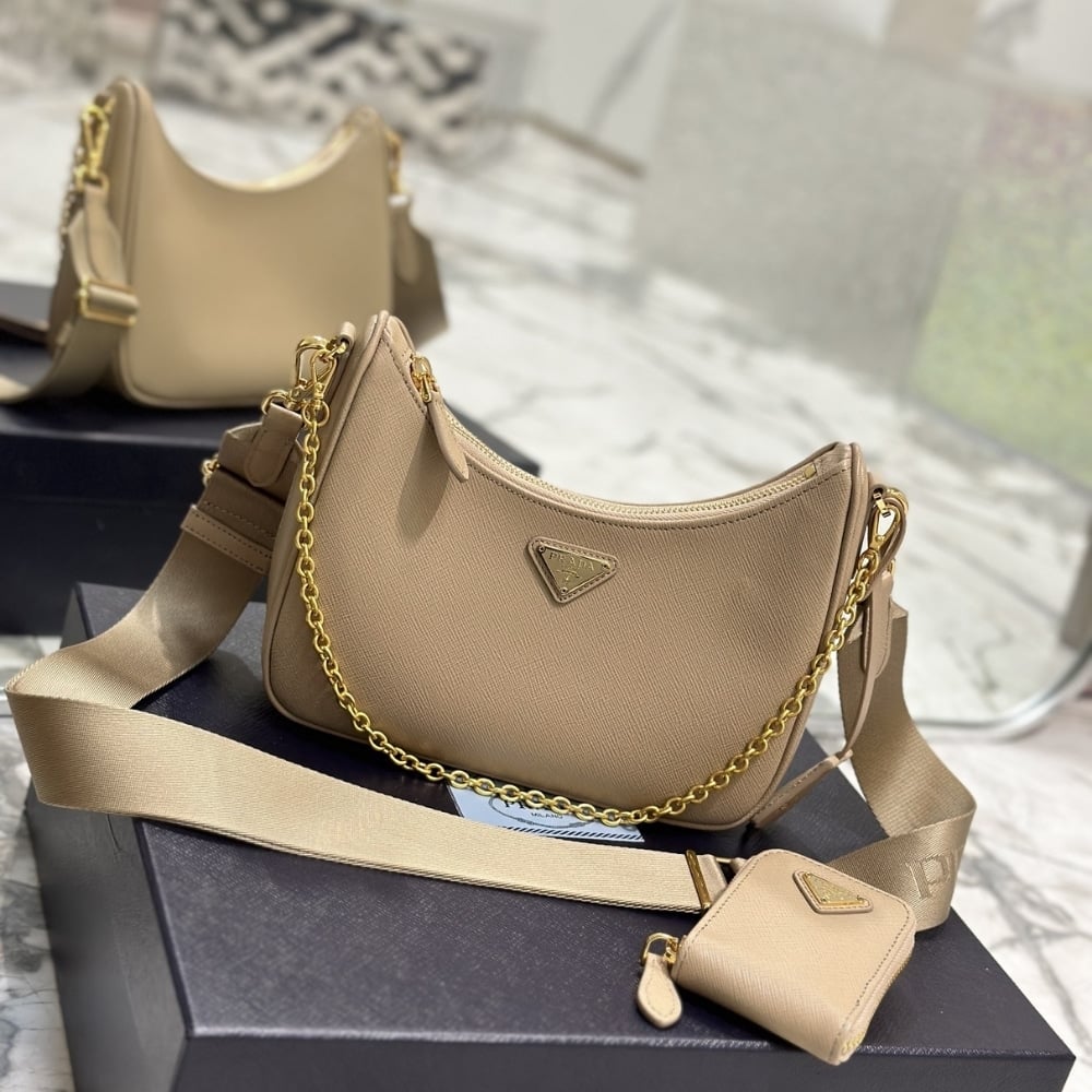 Louis Vuitton LV Heart Bracelet M1105A