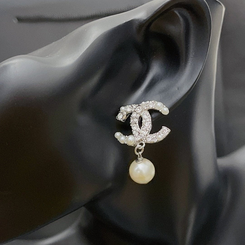 Chanel Silver-Tone Metal CC Pin Brooch with Faux Pearls