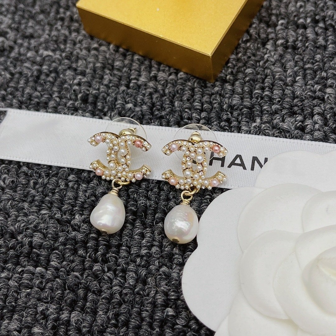 Chanel-Inspired Pearl & Crystal Earrings