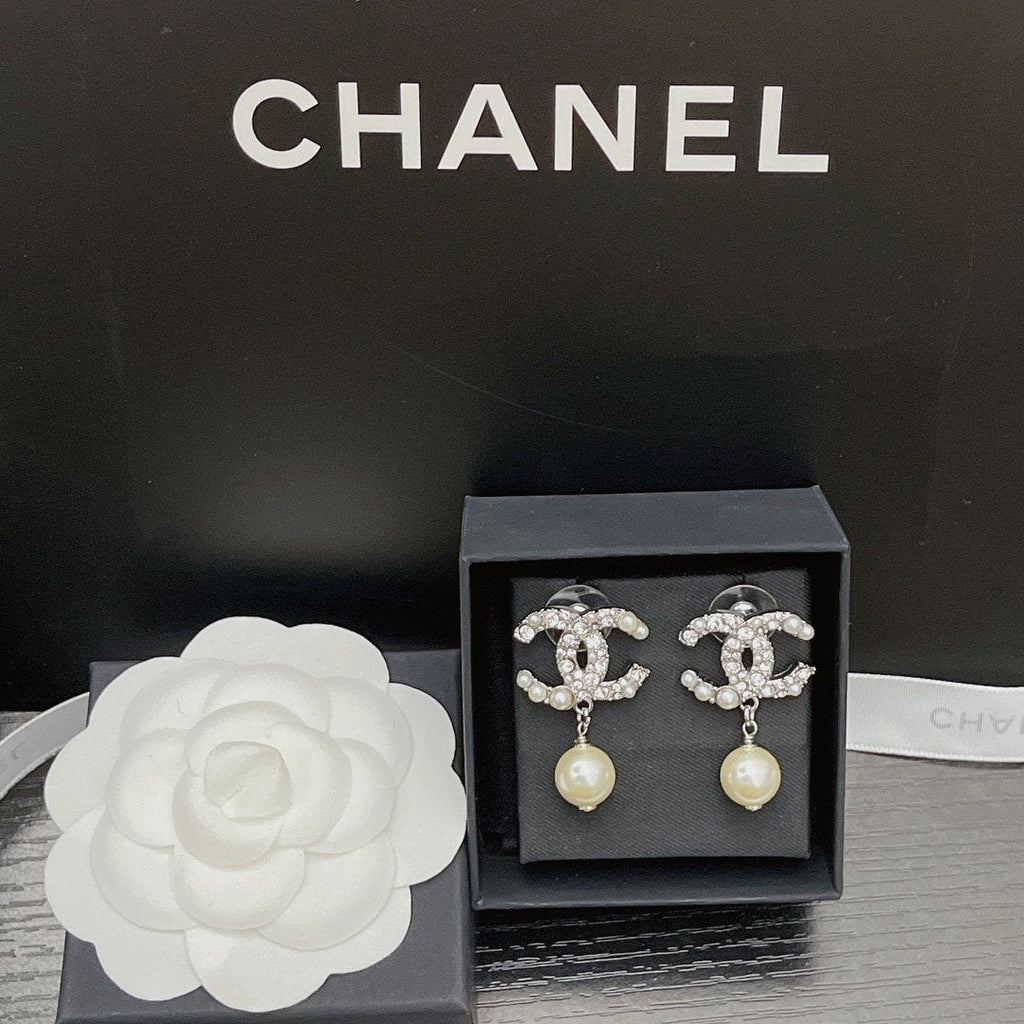 Chanel Silver-Tone Metal CC Pin Brooch with Faux Pearls