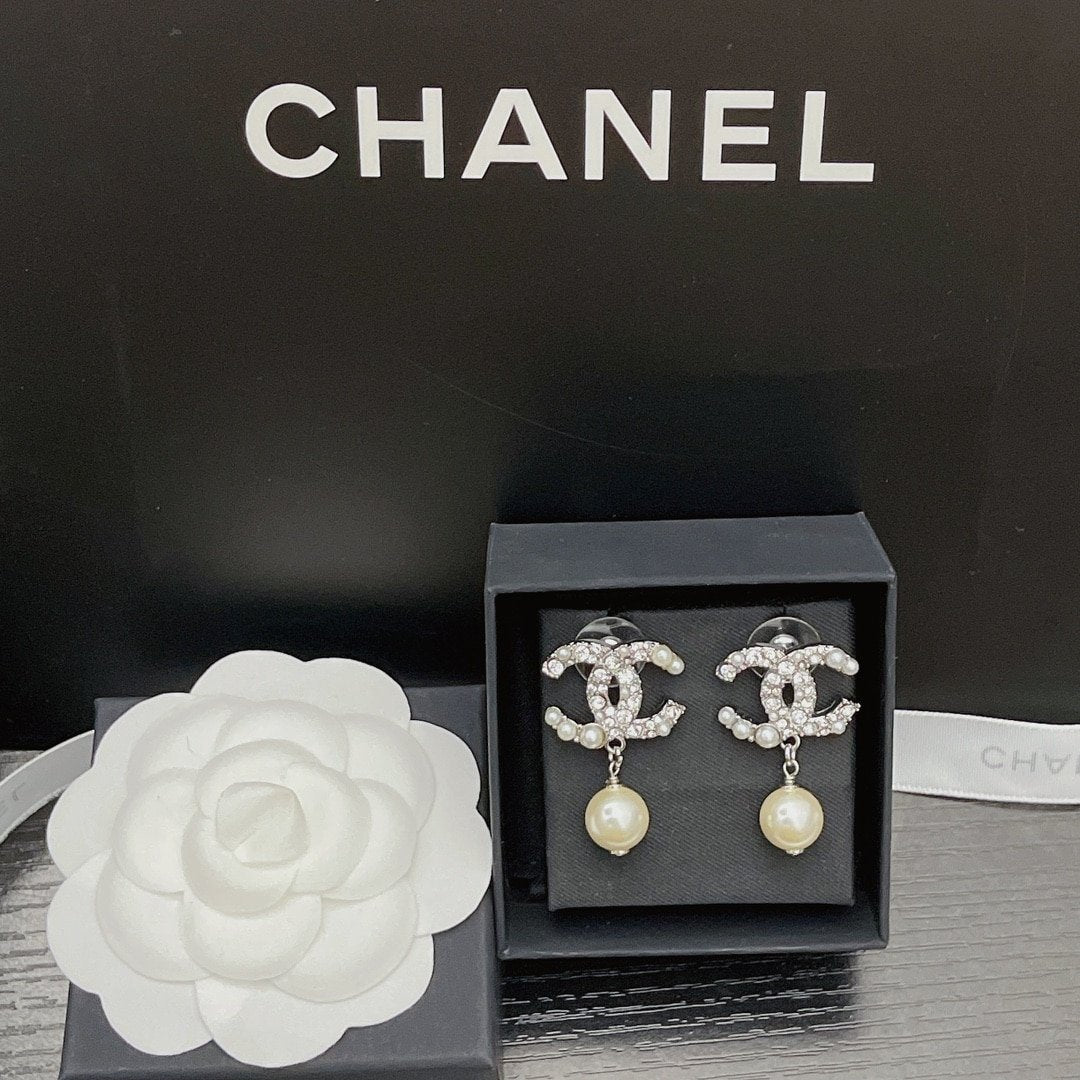 Chanel Silver-Tone Metal CC Pin Brooch with Faux Pearls