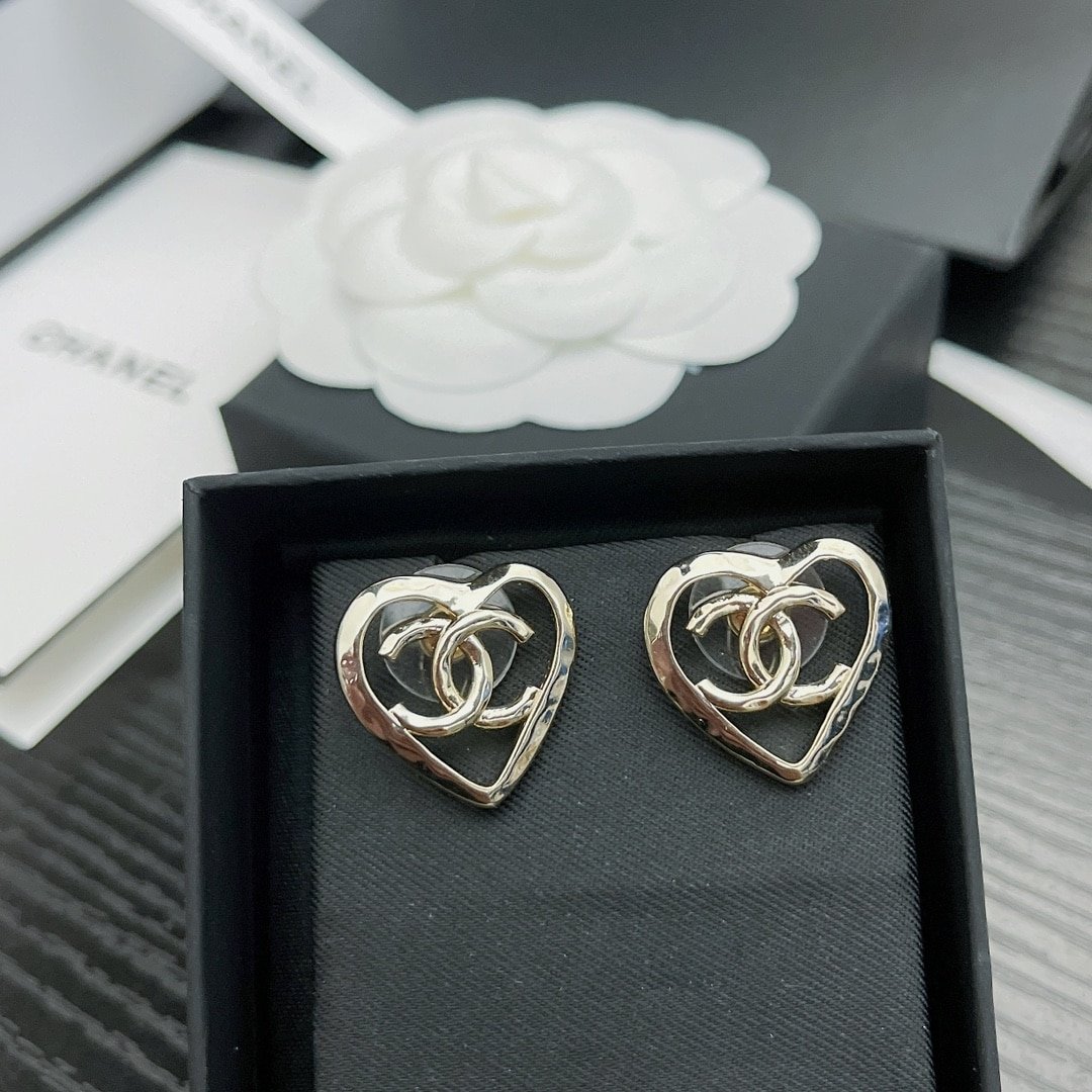 Chanel-Inspired Coco In Love Monogram Open Heart Stud Earrings (Gold)
