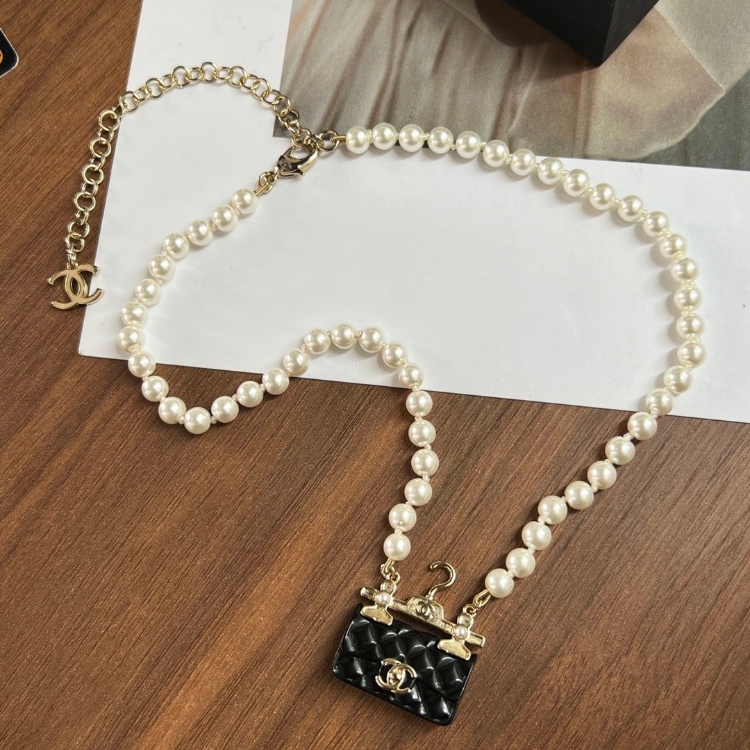 Chanel-Inspired Pearl & Quilted Flap Bag Pendant Necklace (Gold)