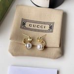 Gucci Blondie Resin Pearl Earrings In Gold 797497 JCF27 8062