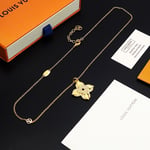 Louis Vuitton LV Médaillon Necklace Gold M02001