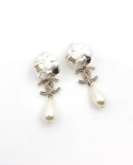 Chanel-Inspired Pearl Earrings
