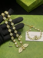 Gucci Bee Necklace With Crystals In Gold 629989 J1D50 8062
