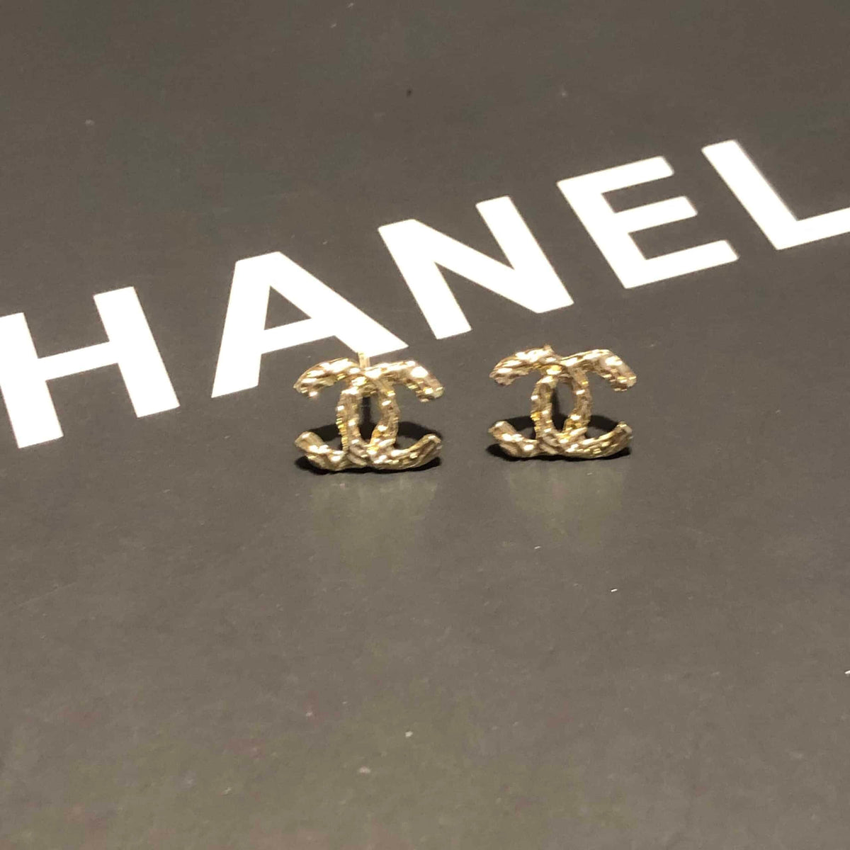 Chanel CC Earrings Gold II