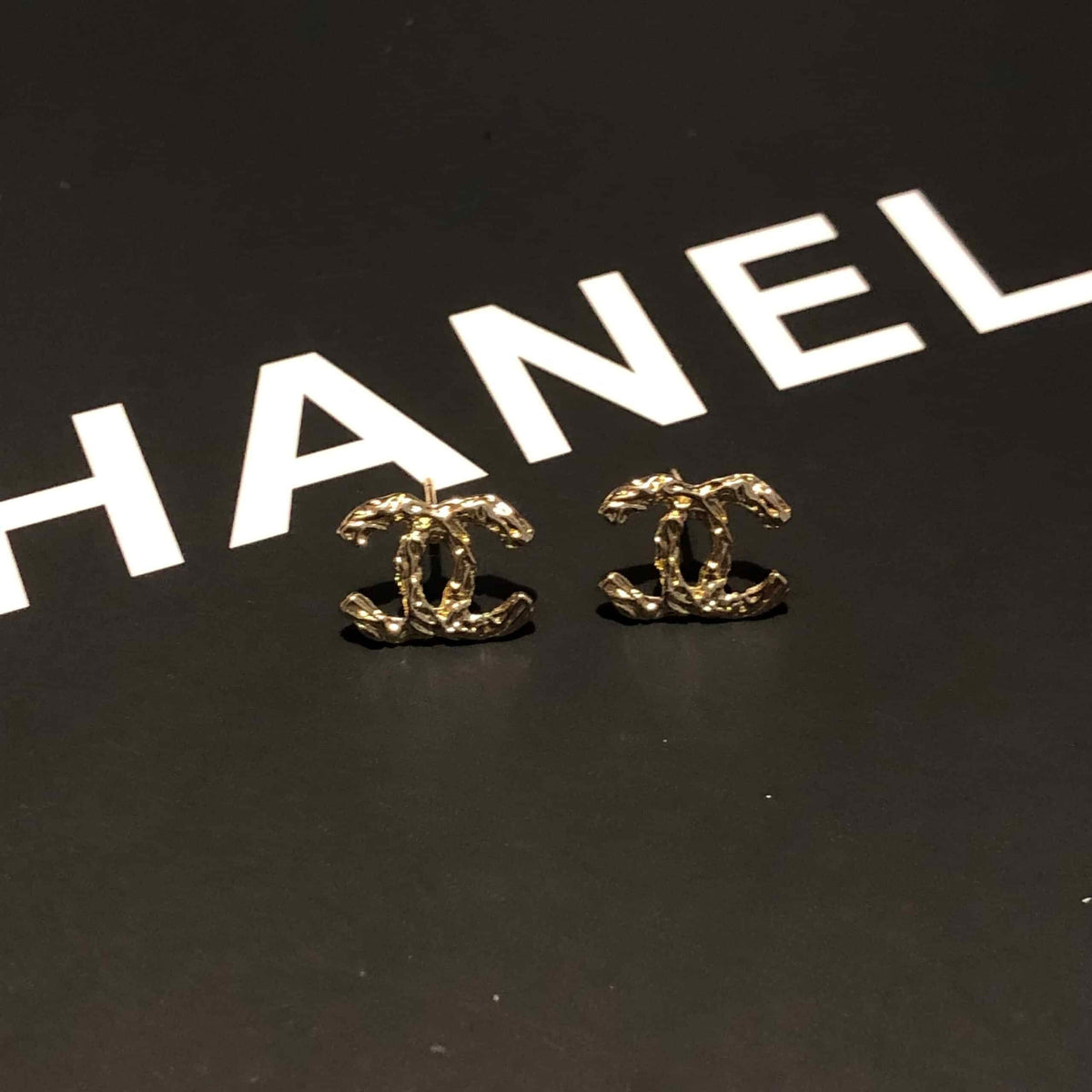 Chanel CC Earrings Gold II