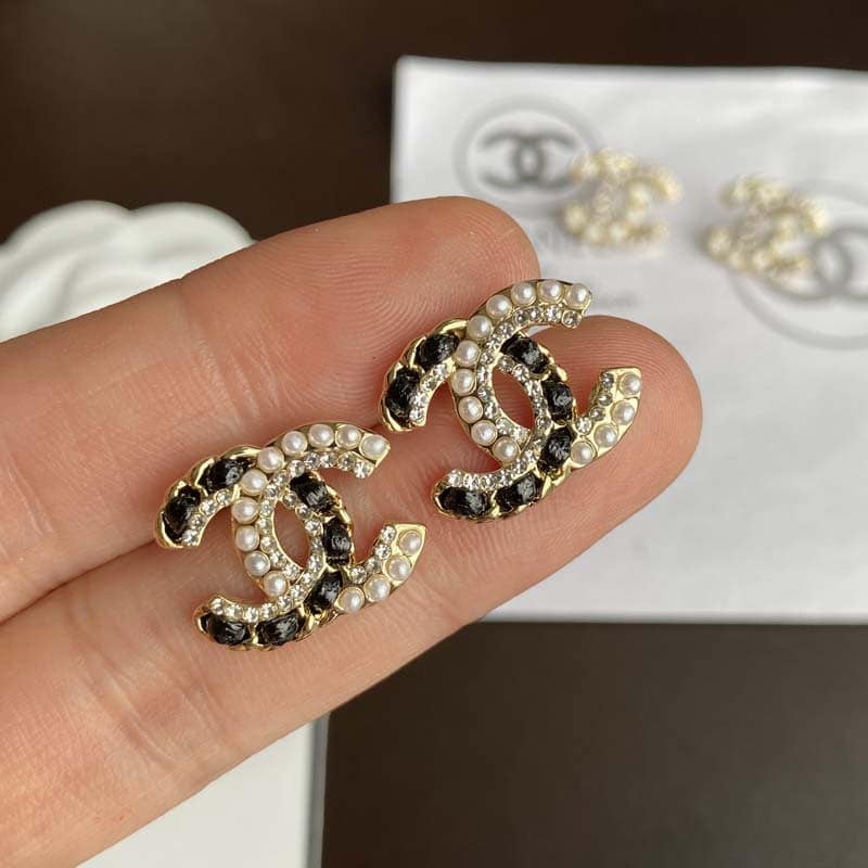 Chanel CC Earrings V