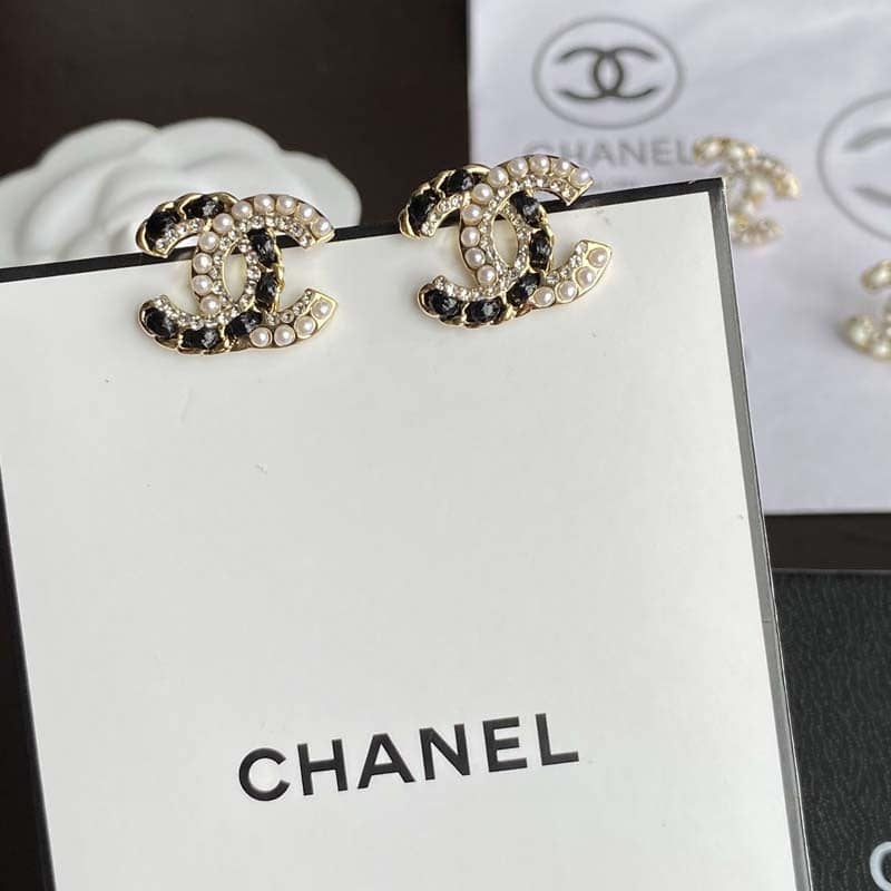 Chanel CC Earrings V
